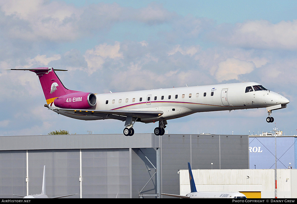 Aircraft Photo of 4X-EMM | Embraer ERJ-145LR (EMB-145LR) | Ayit Aviation | AirHistory.net #714723