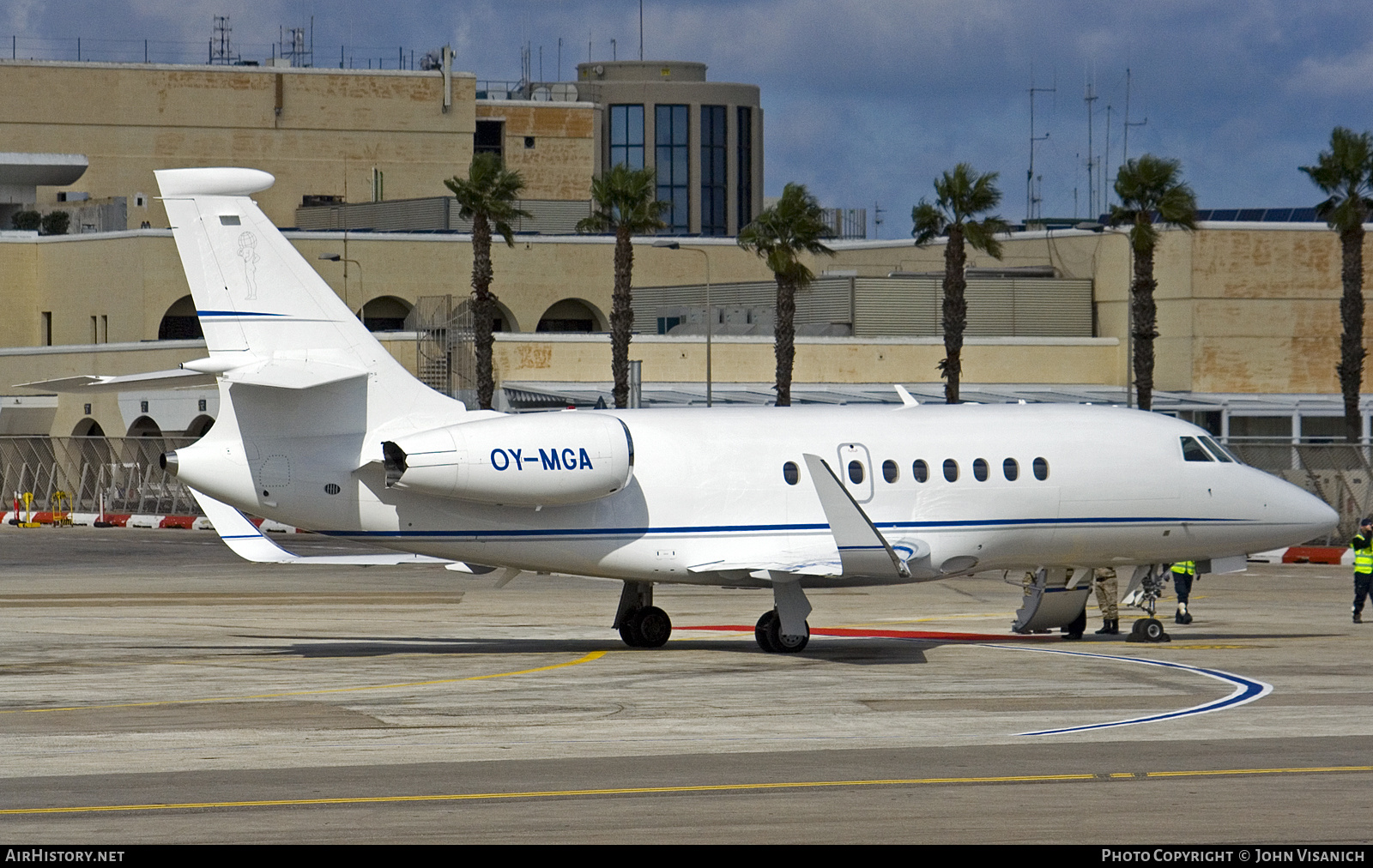 Aircraft Photo of OY-MGA | Dassault Falcon 2000LXS | AirHistory.net #714794