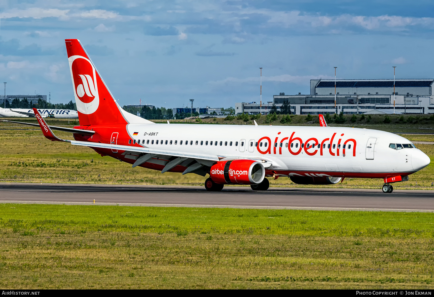 Aircraft Photo of D-ABKT | Boeing 737-86J | Air Berlin | AirHistory.net #714886