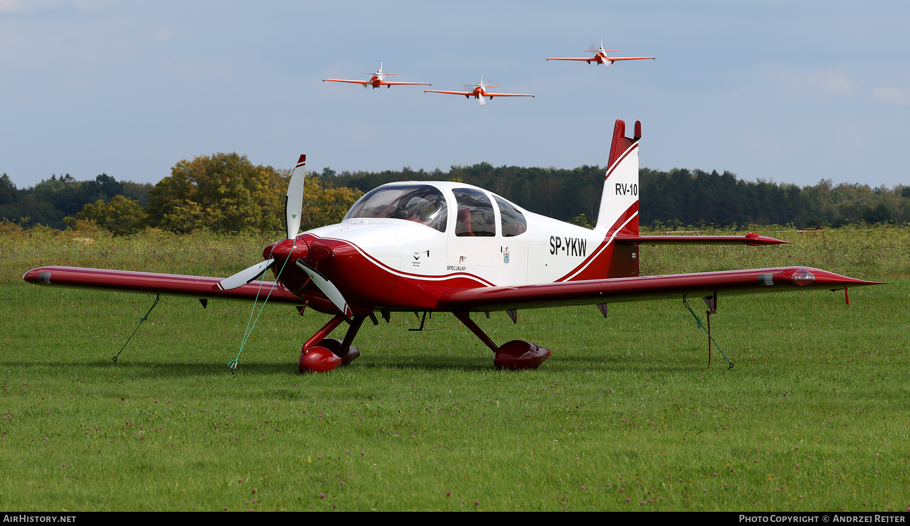Aircraft Photo of SP-YKW | Van's RV-10 | AirHistory.net #715083