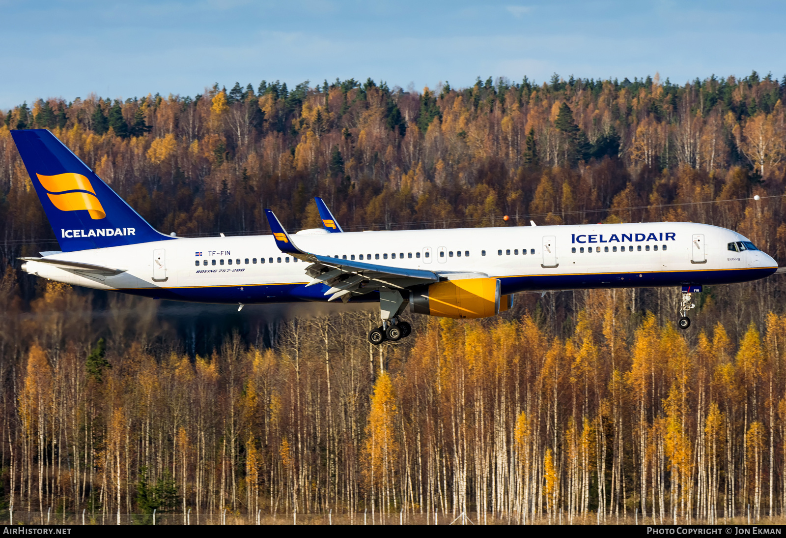 Aircraft Photo of TF-FIN | Boeing 757-208 | Icelandair | AirHistory.net #715109