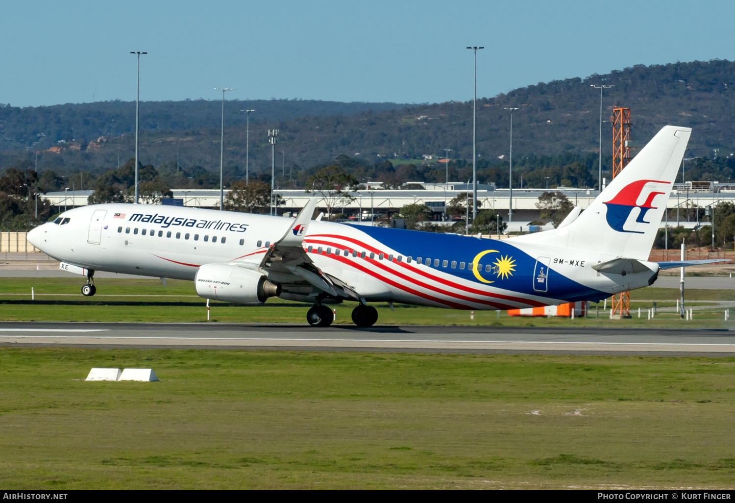 Aircraft Photo of 9M-MXE | Boeing 737-8H6 | Malaysia Airlines | AirHistory.net #715118