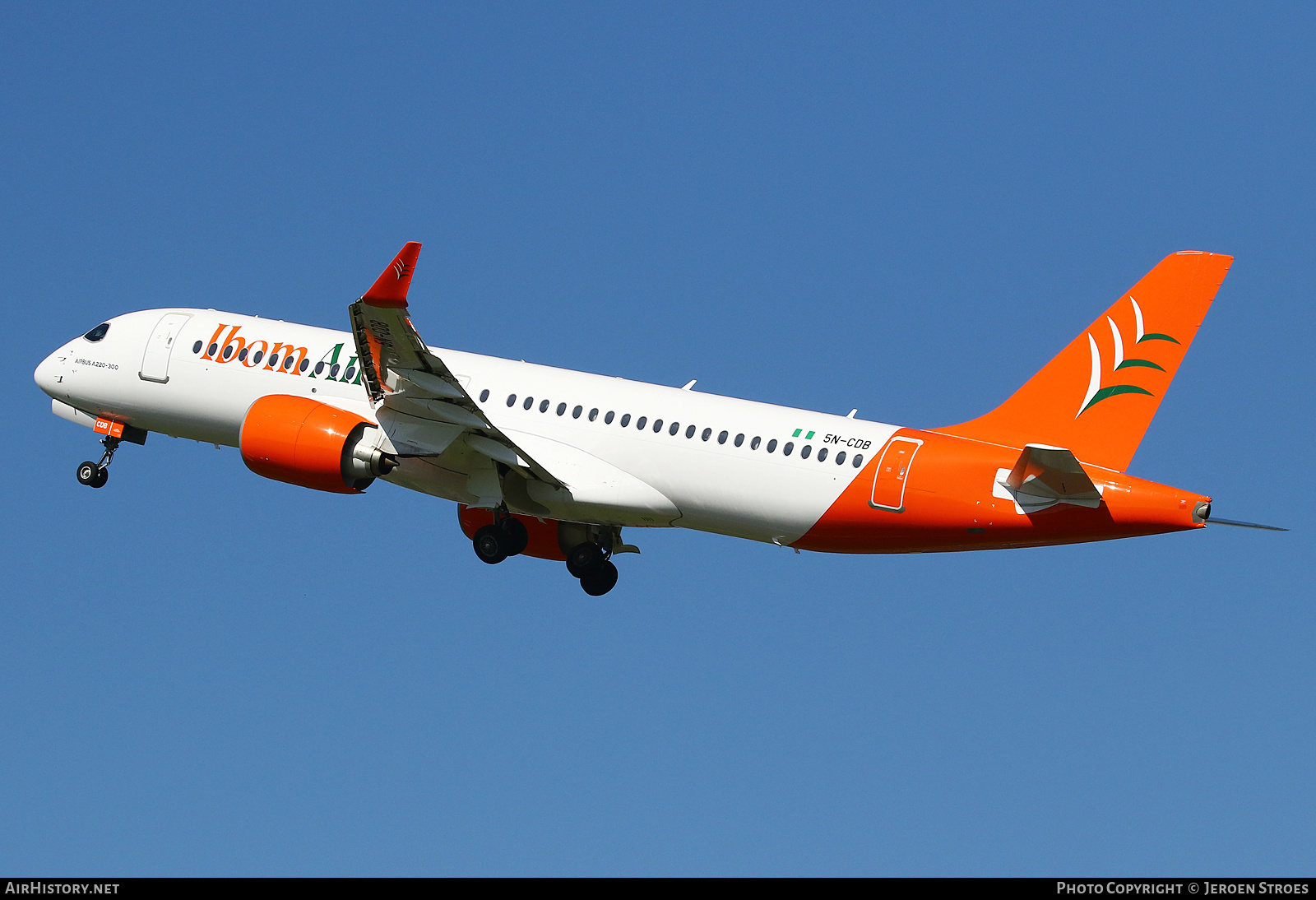 Aircraft Photo of 5N-CDB | Airbus A220-371 (BD-500-1A11) | Ibom Air | AirHistory.net #715133