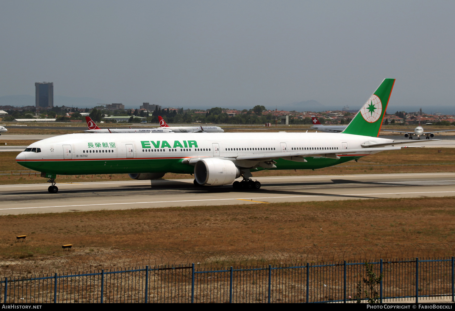 Aircraft Photo of B-16702 | Boeing 777-35E/ER | EVA Air | AirHistory.net #715279