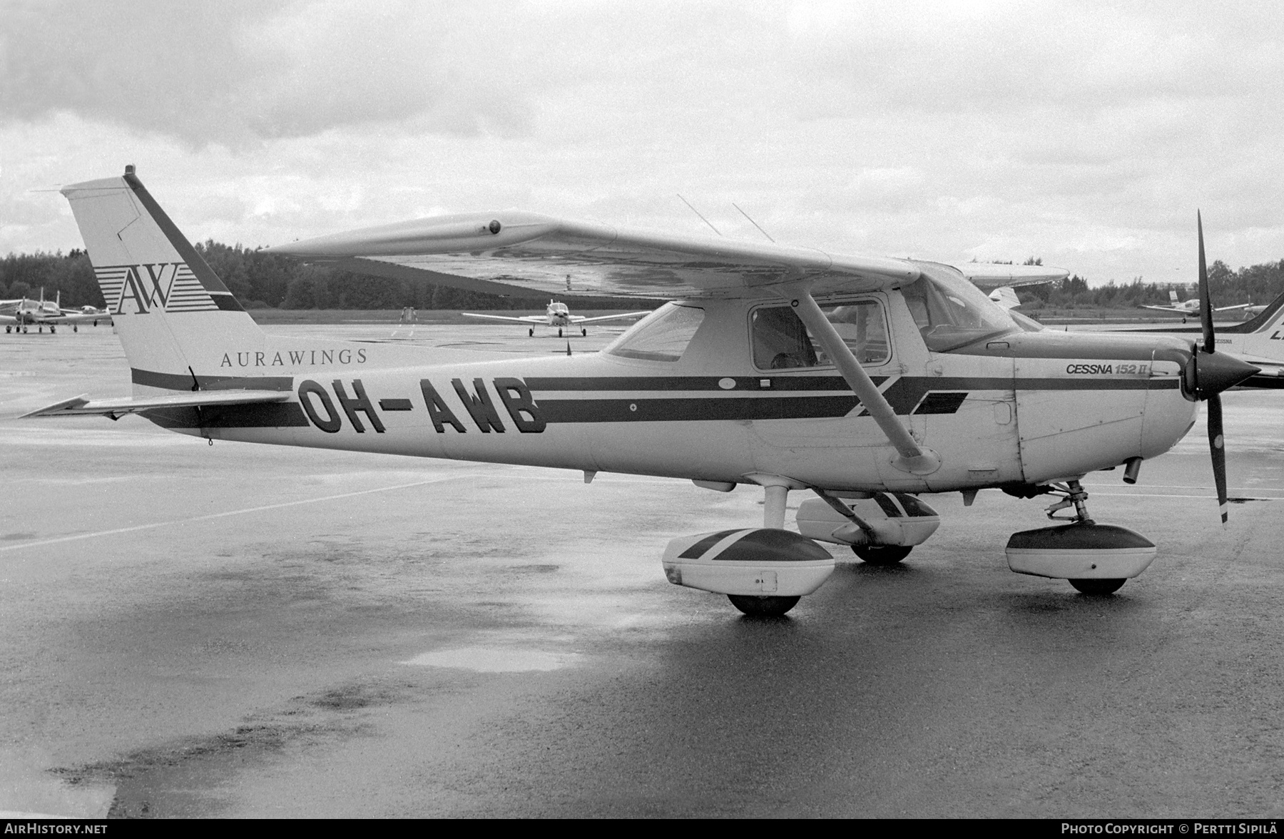 Aircraft Photo of OH-AWB | Cessna 152 II | Aurawings | AirHistory.net #715296