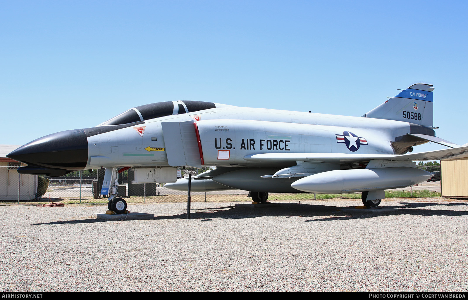 Aircraft Photo of 65-0588 / 50588 | McDonnell Douglas F-4D Phantom II | USA - Air Force | AirHistory.net #715299