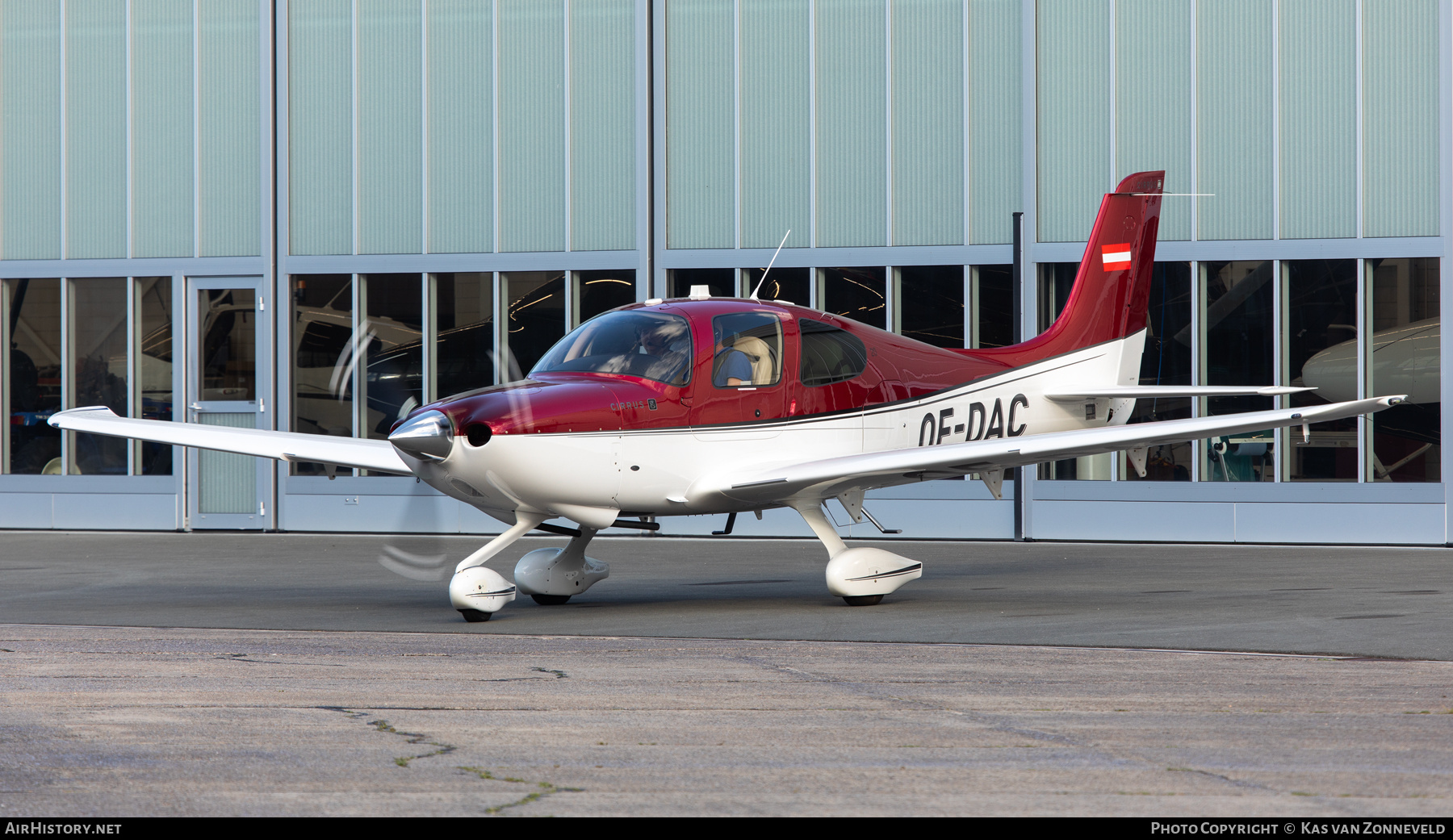 Aircraft Photo of OE-DAC | Cirrus SR-20 G3 | AirHistory.net #715383