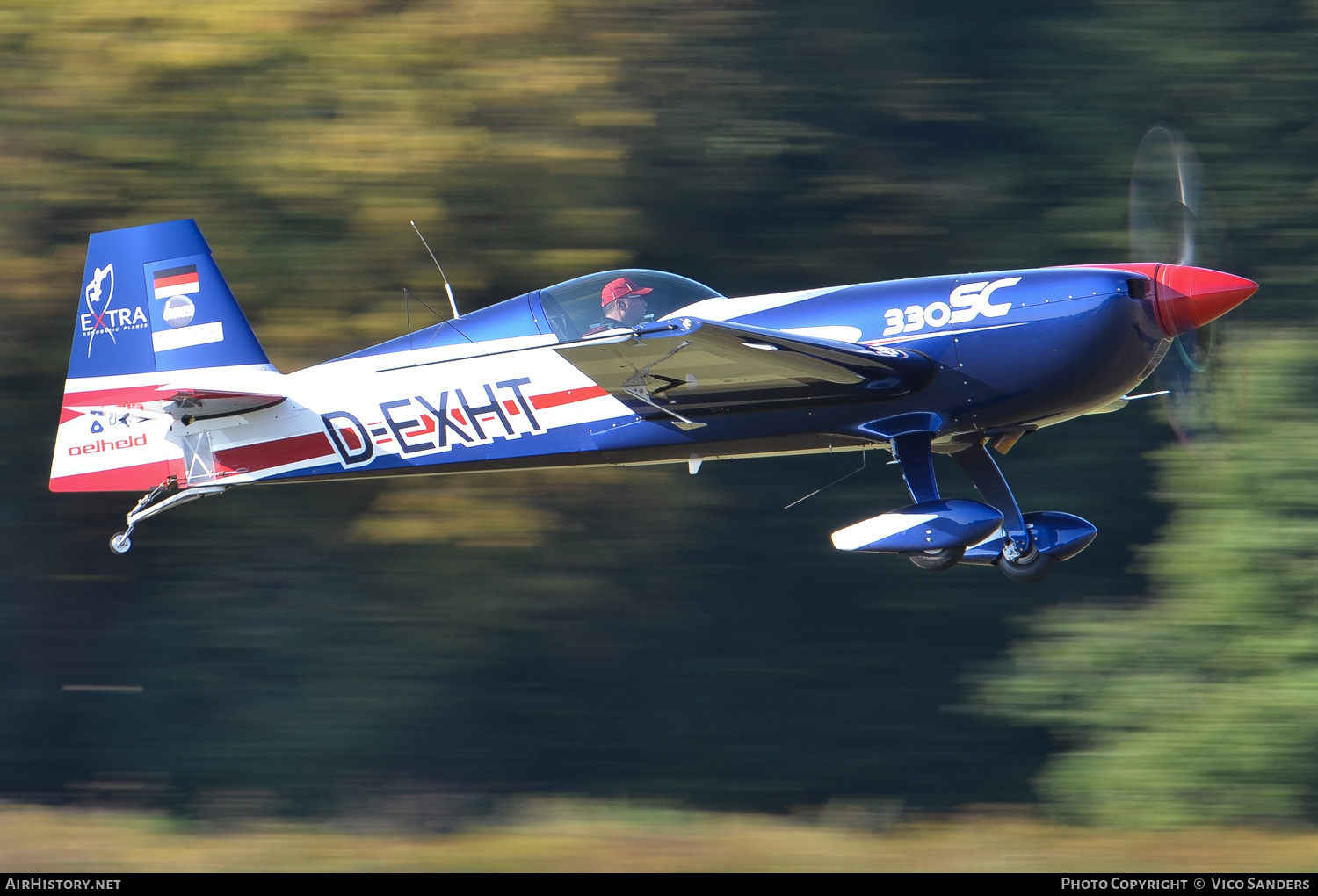 Aircraft Photo of D-EXHT | Extra EA-300SC | AirHistory.net #715447