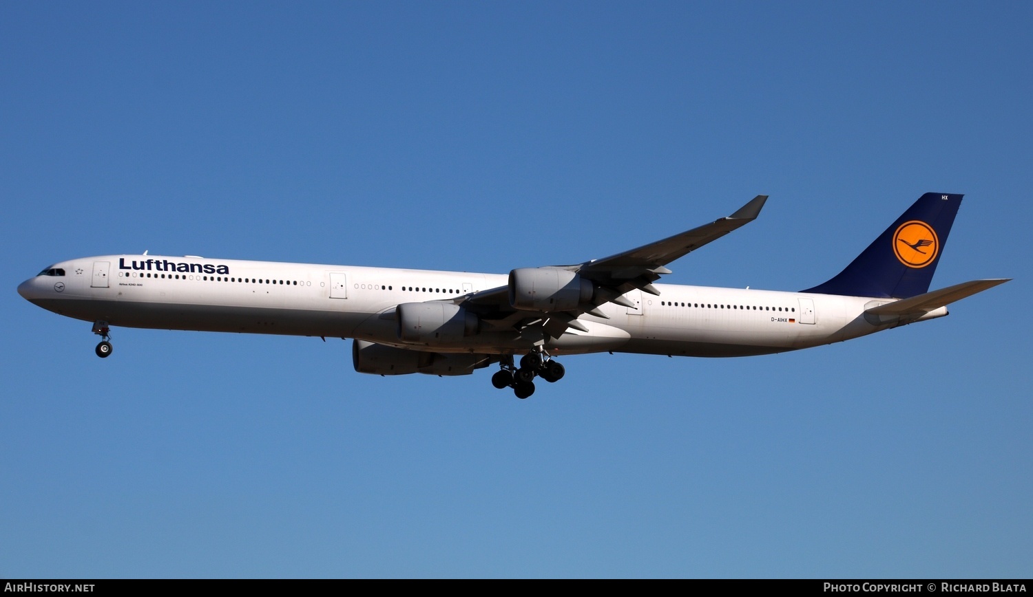 Aircraft Photo of D-AIHX | Airbus A340-642 | Lufthansa | AirHistory.net #715599