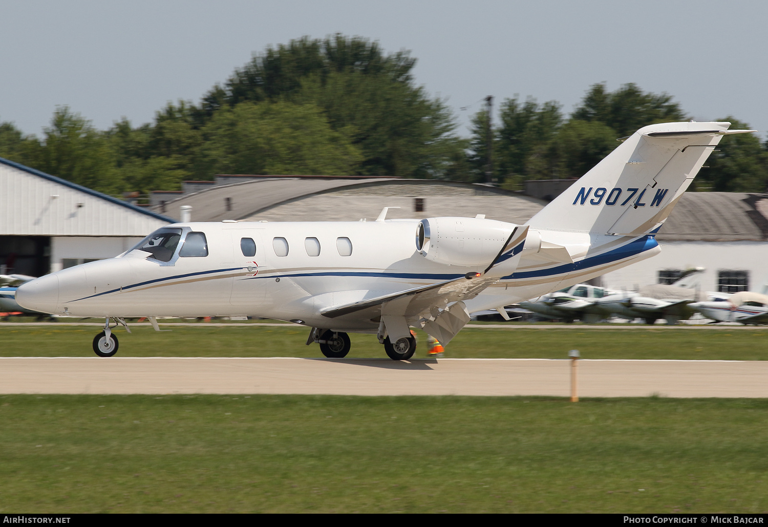 Aircraft Photo of N907LW | Cessna 525 CitationJet M2 | AirHistory.net #715640