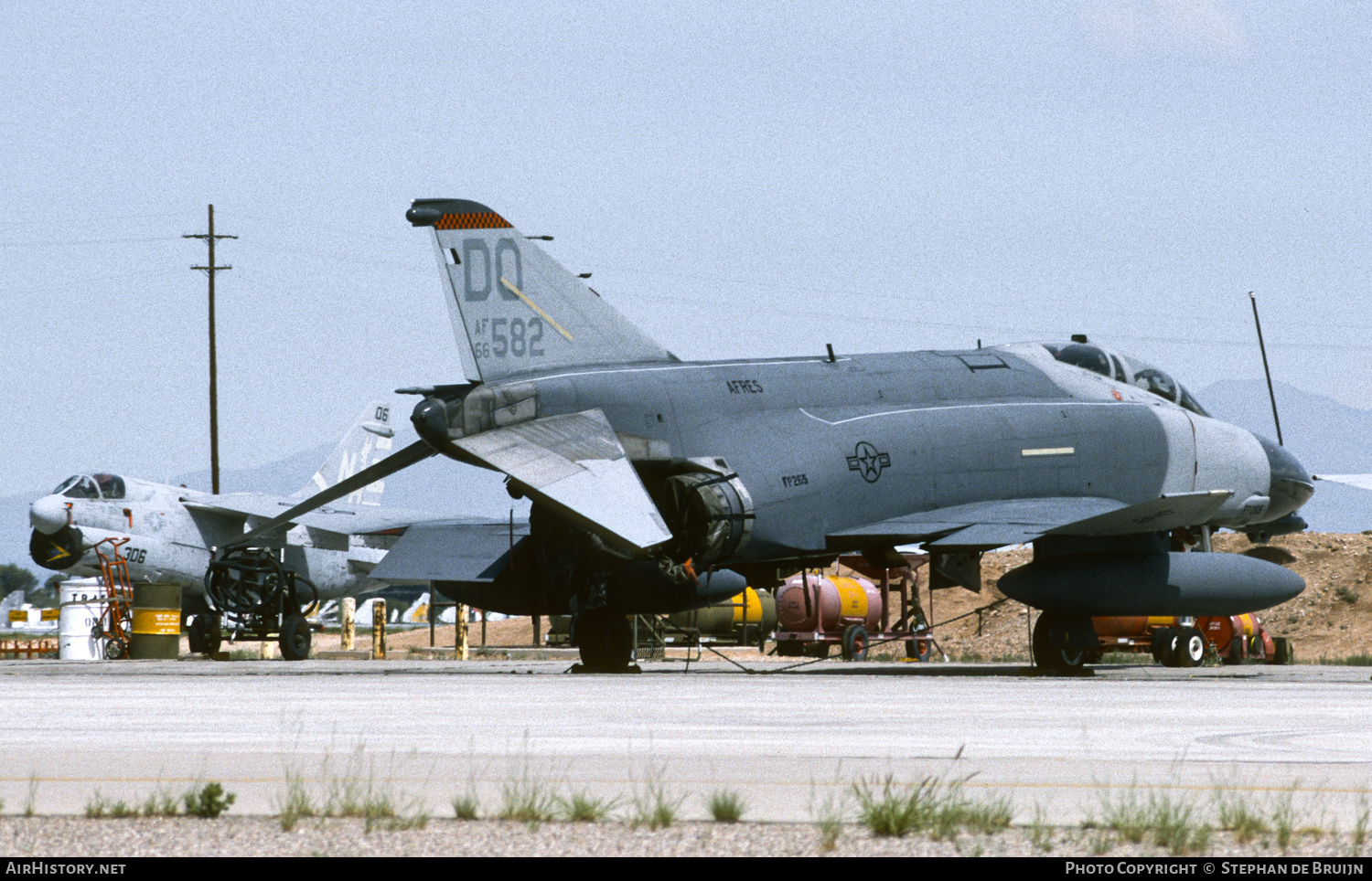 Aircraft Photo of 66-7582 | McDonnell Douglas F-4D Phantom II | USA - Air Force | AirHistory.net #715680