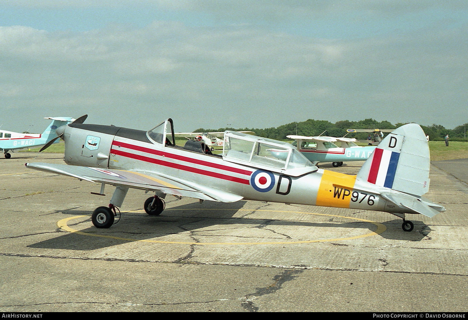 Aircraft Photo of G-APTS / WP976 | De Havilland DHC-1 Chipmunk Mk22A | UK - Air Force | AirHistory.net #715795