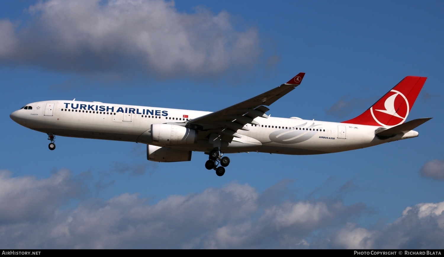Aircraft Photo of TC-JNL | Airbus A330-343 | Turkish Airlines | AirHistory.net #716111