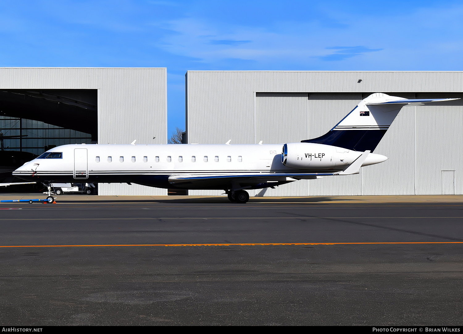 Aircraft Photo of VH-LEP | Bombardier Global Express XRS (BD-700-1A10) | AirHistory.net #716120