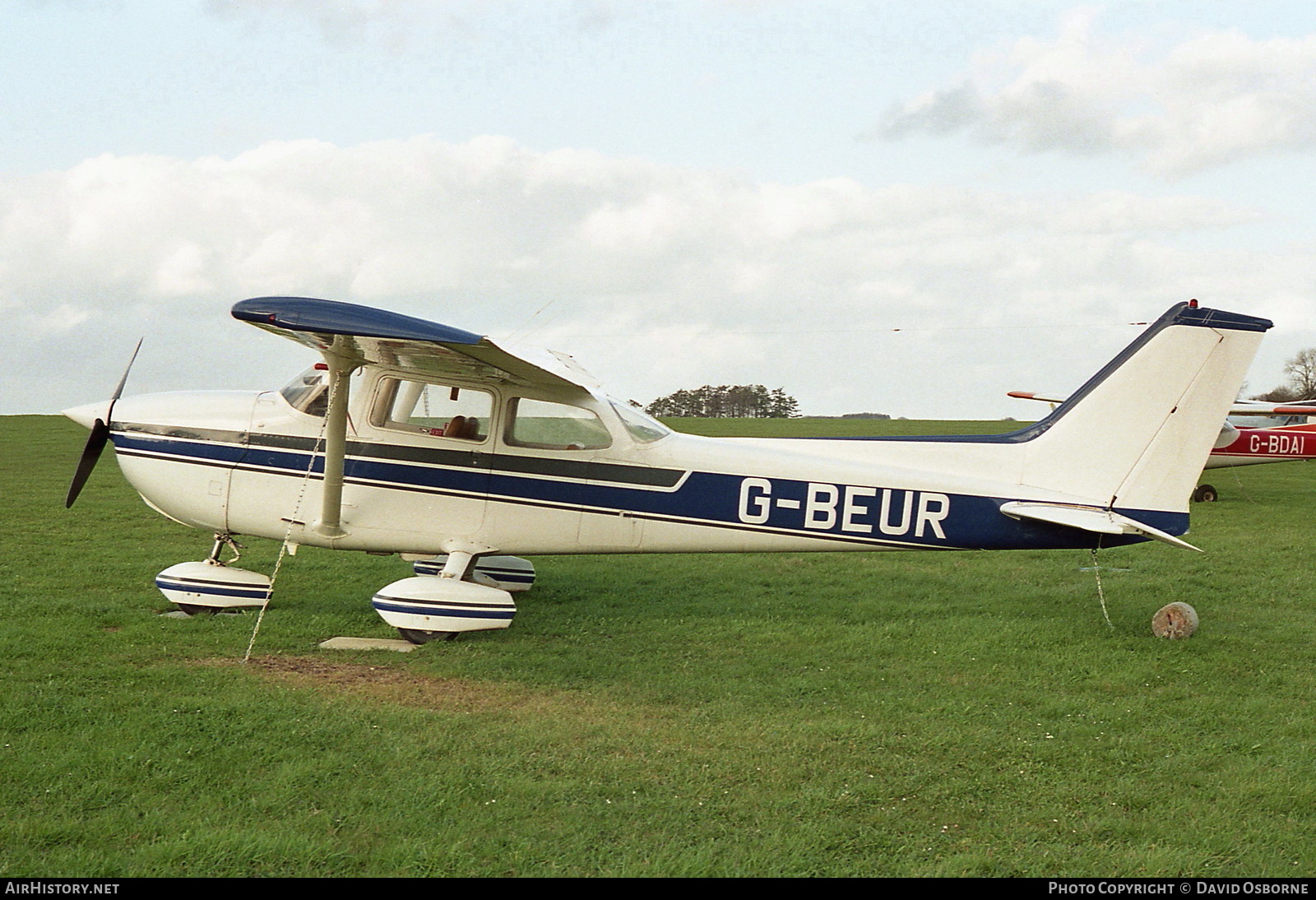 Aircraft Photo of G-BEUR | Reims F172M Skyhawk | AirHistory.net #716149
