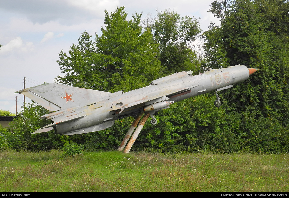 Aircraft Photo of 165 blue | Mikoyan-Gurevich MiG-21PFM | Soviet Union - Air Force | AirHistory.net #716187
