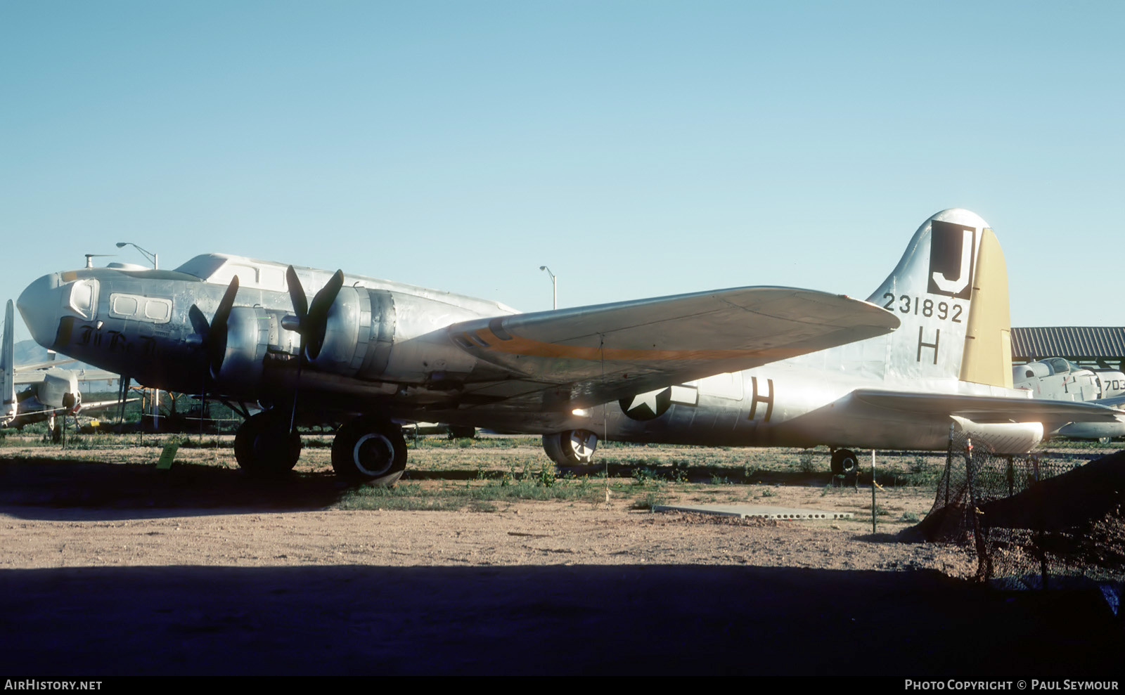 Aircraft Photo of 42-31892 / 231892 | Boeing B-17G/AT Flying Fortress | USA - Air Force | AirHistory.net #716193