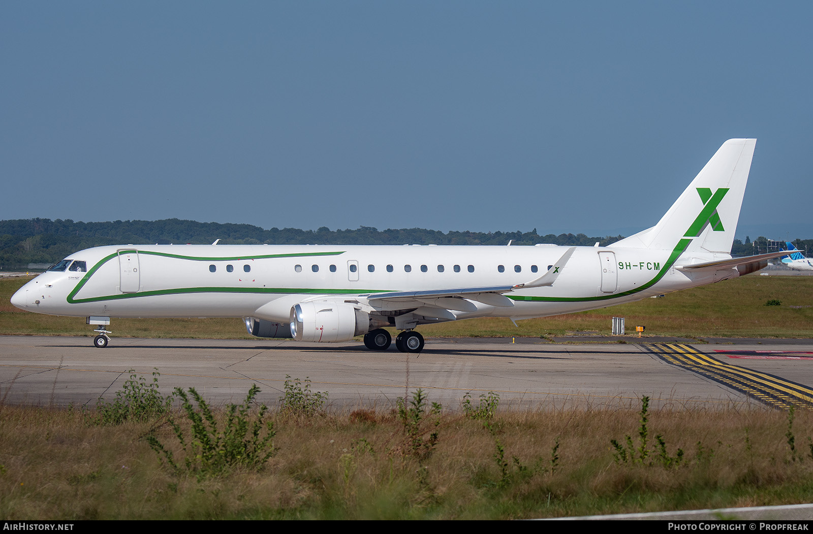 Aircraft Photo of 9H-FCM | Embraer Lineage 1000 (ERJ-190-100ECJ) | AirX Charter | AirHistory.net #716199
