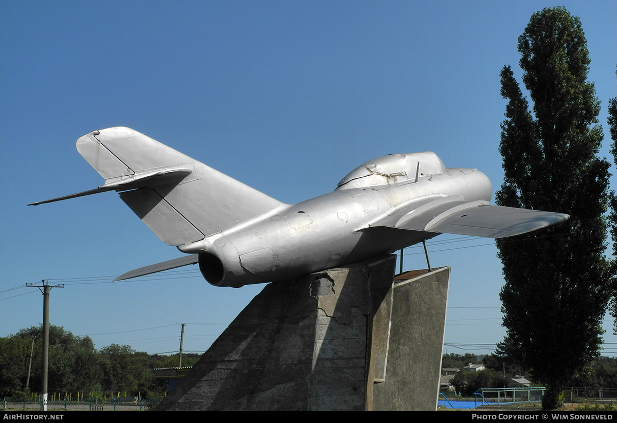 Aircraft Photo of 34 blue | Mikoyan-Gurevich MiG-15UTI | AirHistory.net #716202