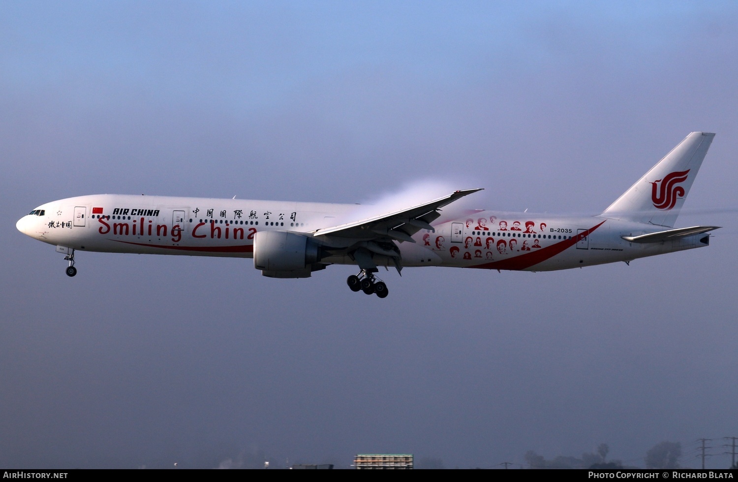 Aircraft Photo of B-2035 | Boeing 777-39L/ER | Air China | AirHistory.net #716214