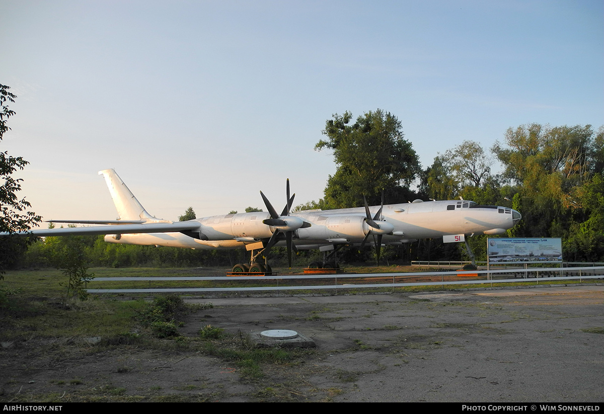 Aircraft Photo of 51 red | Tupolev Tu-95M | Soviet Union - Air Force | AirHistory.net #716225