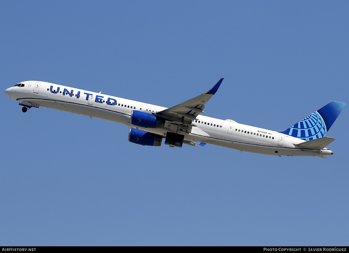 Aircraft Photo of N77865 | Boeing 757-33N | United Airlines | AirHistory.net #716228