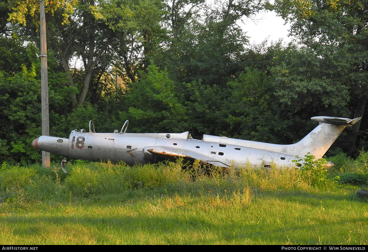 Aircraft Photo of 18 red | Aero L-29 Delfin | Soviet Union - Air Force | AirHistory.net #716315