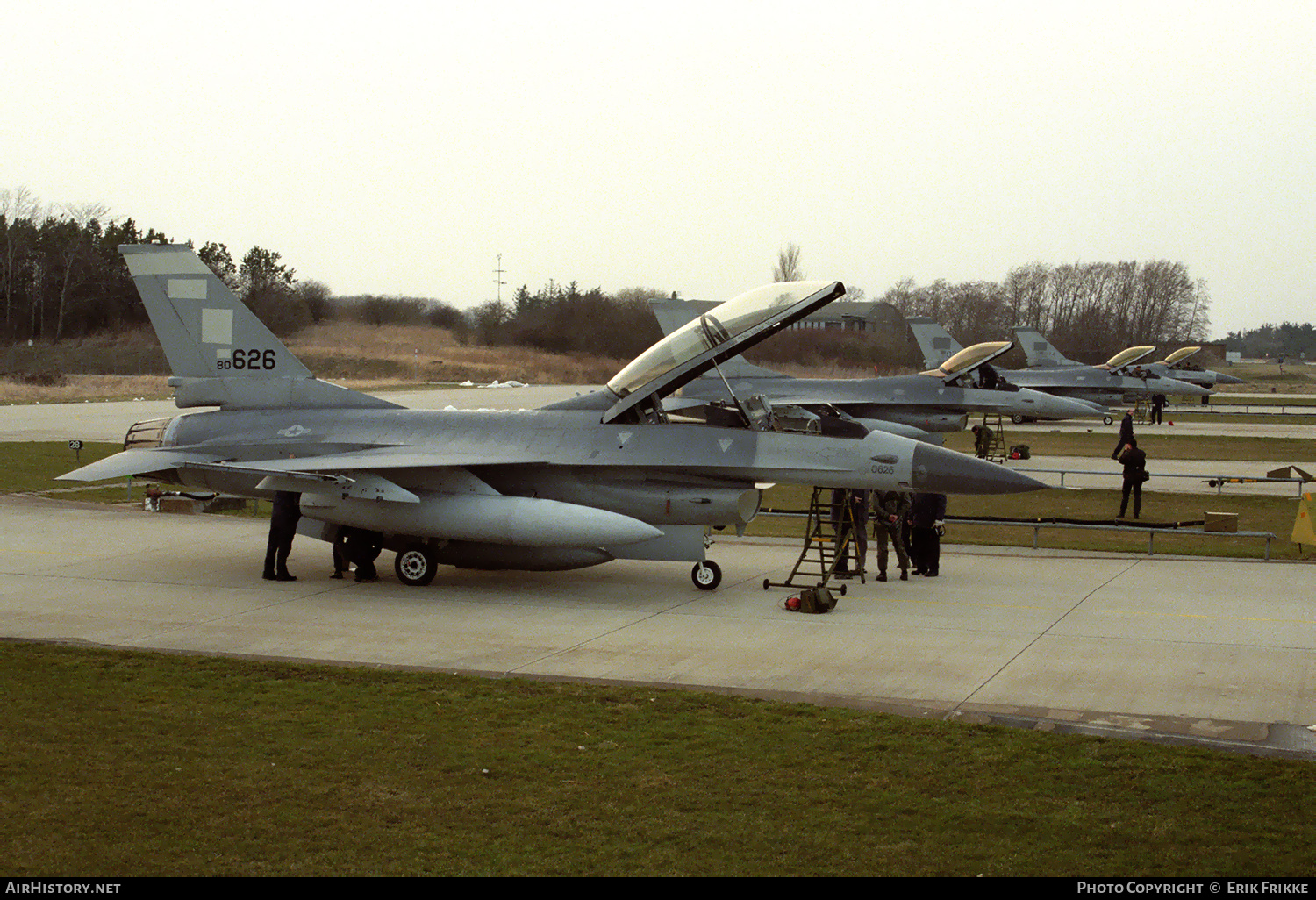 Aircraft Photo of 80-0626 | General Dynamics F-16B Fighting Falcon | USA - Air Force | AirHistory.net #716424