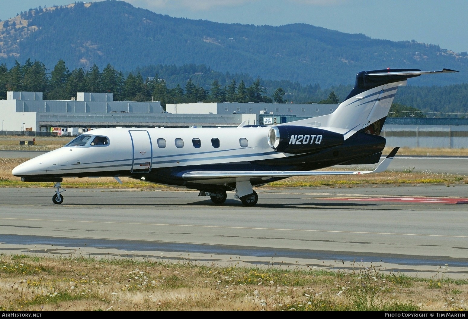 Aircraft Photo of N20TQ | Embraer EMB-505 Phenom 300 | AirHistory.net #716440