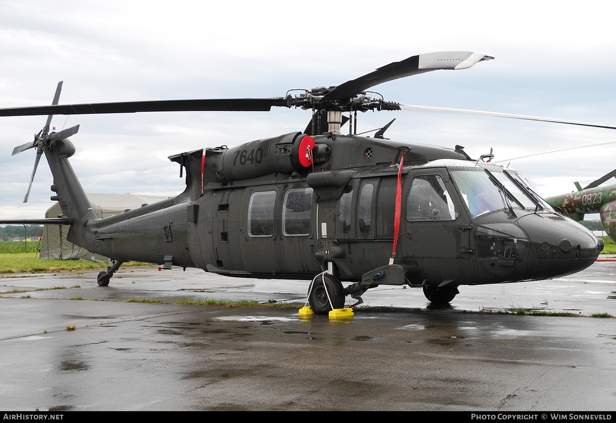 Aircraft Photo of 7640 | Sikorsky UH-60M Black Hawk (S-70A) | Slovakia - Air Force | AirHistory.net #716490
