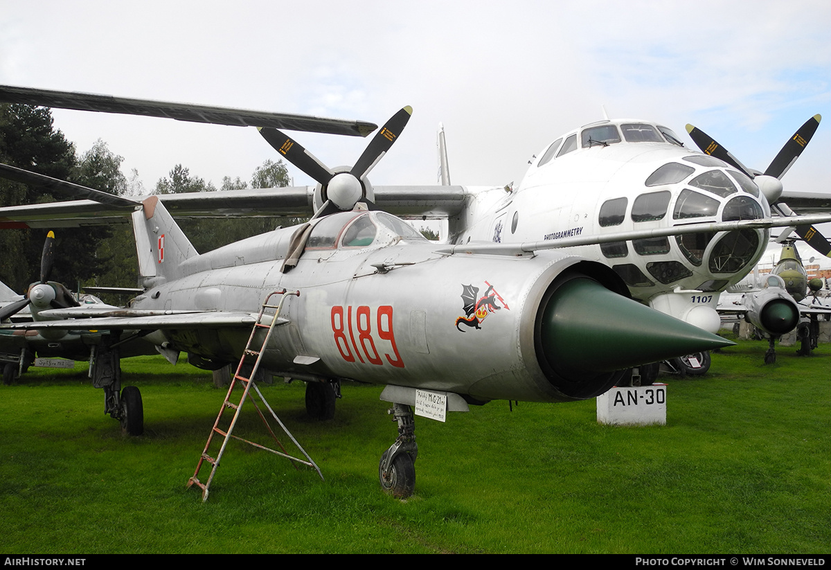 Aircraft Photo of 8189 | Mikoyan-Gurevich MiG-21MF | Poland - Air Force | AirHistory.net #716529