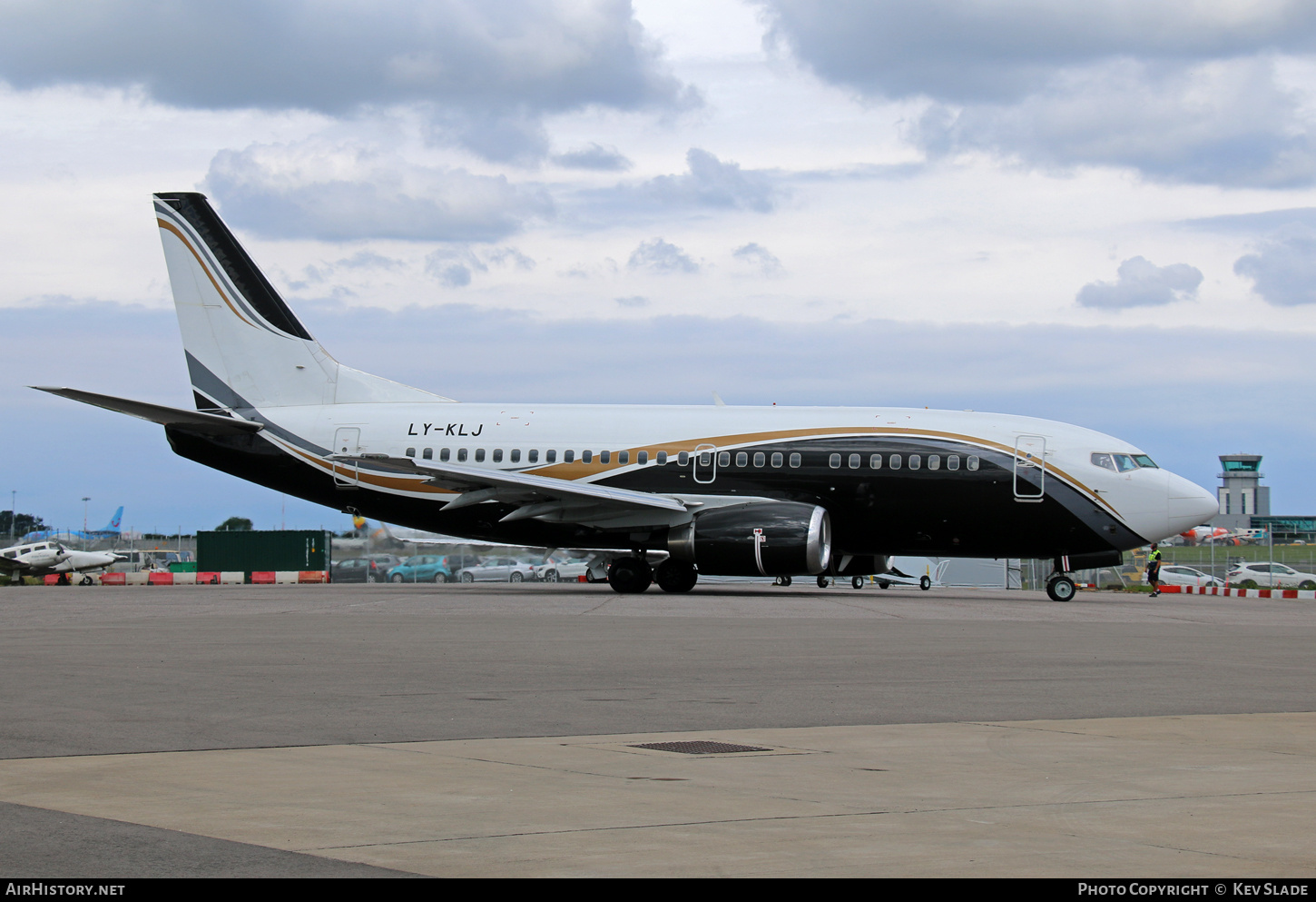 Aircraft Photo of LY-KLJ | Boeing 737-524 | AirHistory.net #716598