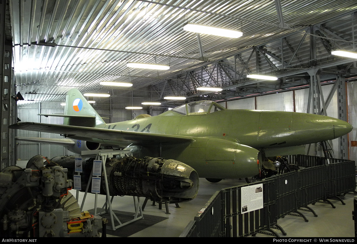 Aircraft Photo of V-34 | Messerschmitt Me-262A (Avia S-92) | Czechoslovakia - Air Force | AirHistory.net #716681