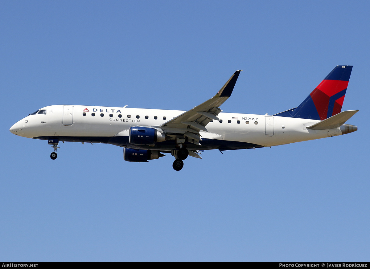 Aircraft Photo of N270SY | Embraer 175LR (ERJ-170-200LR) | Delta Connection | AirHistory.net #716692