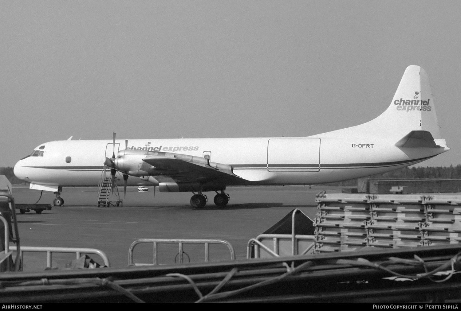 Aircraft Photo of G-OFRT | Lockheed L-188C(F) Electra | Channel Express | AirHistory.net #716745