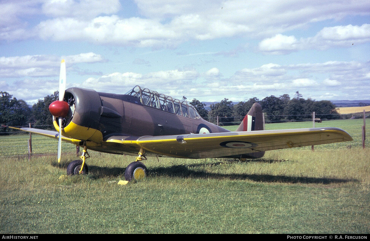 Aircraft Photo of G-AZBN / FT391 | North American AT-16 Harvard IIB | UK - Air Force | AirHistory.net #716786