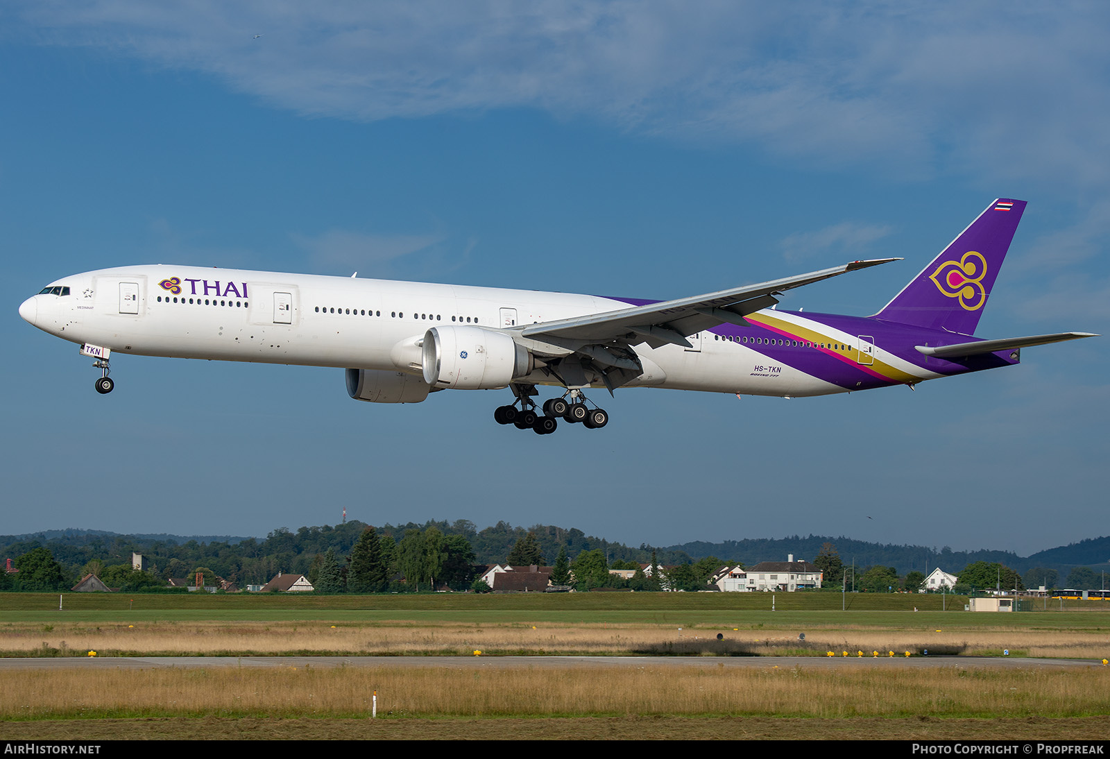 Aircraft Photo of HS-TKN | Boeing 777-3AL/ER | Thai Airways International | AirHistory.net #716957