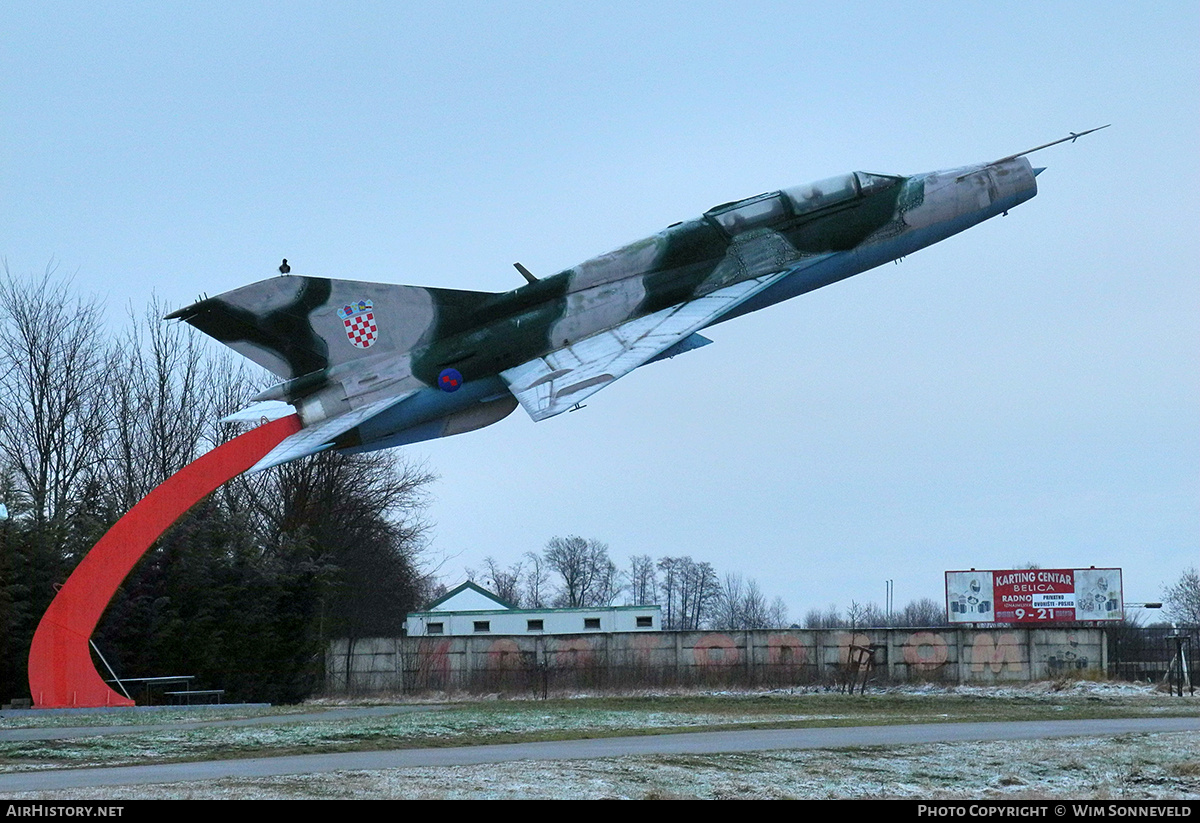 Aircraft Photo of 163 | Mikoyan-Gurevich MiG-21UM | Croatia - Air Force | AirHistory.net #716964