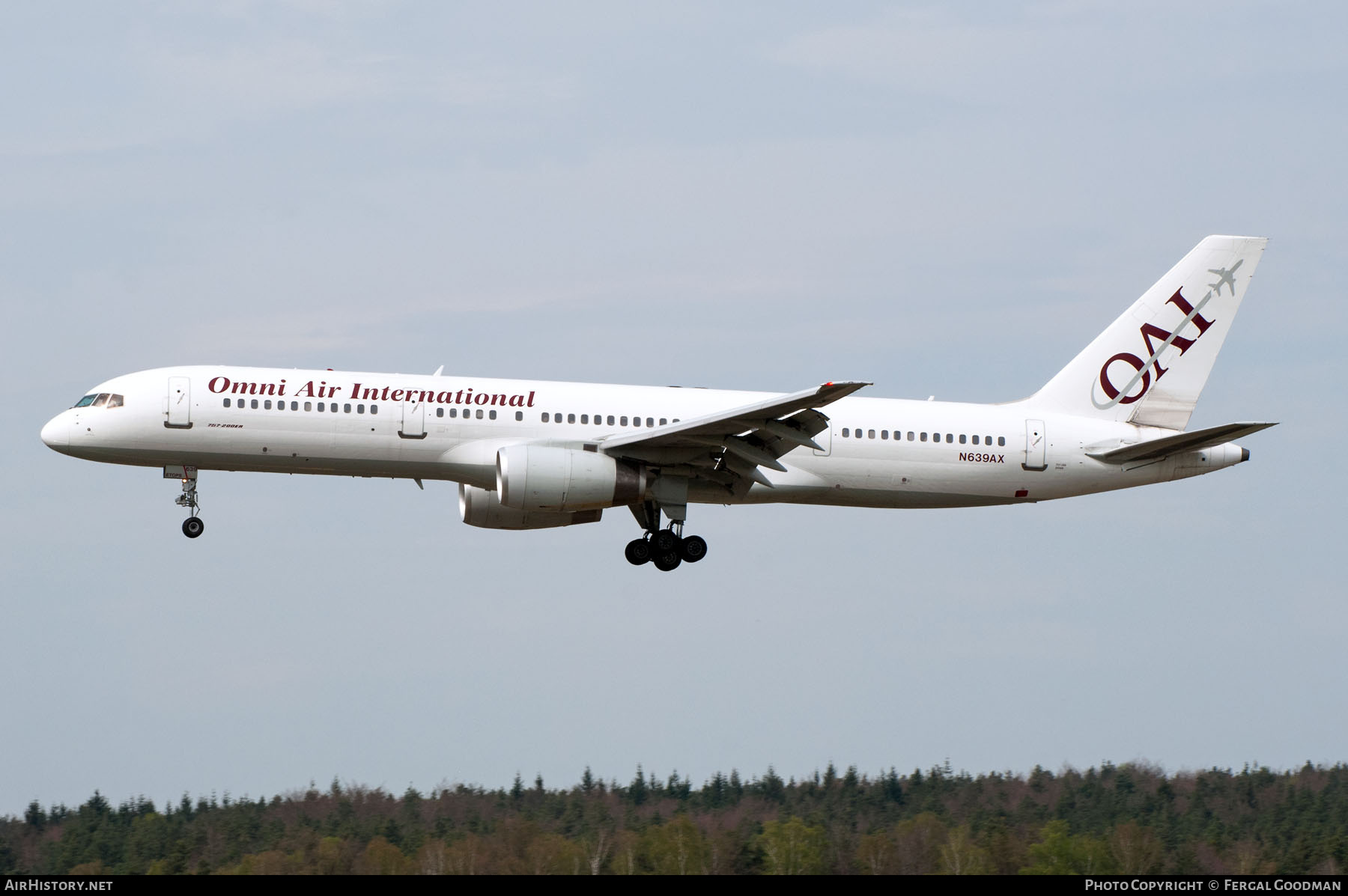 Aircraft Photo of N639AX | Boeing 757-28A | Omni Air International - OAI | AirHistory.net #716994