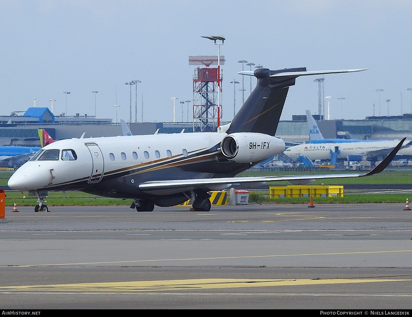 Aircraft Photo of 9H-IFX | Embraer EMB-550 Praetor 600 | AirHistory.net #717059