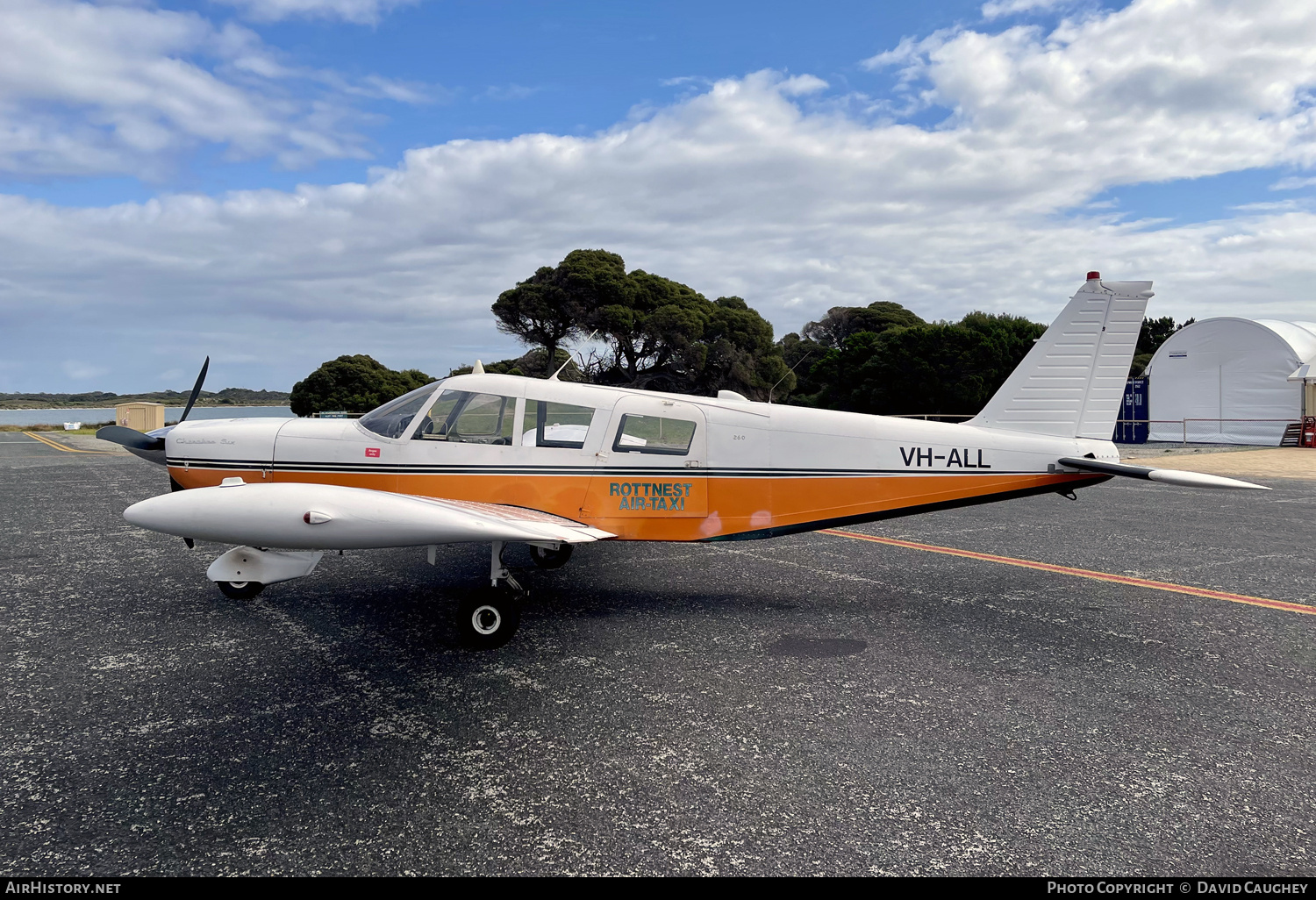 Aircraft Photo of VH-ALL | Piper PA-32-260 Cherokee Six | Rottnest Air Taxi | AirHistory.net #717190