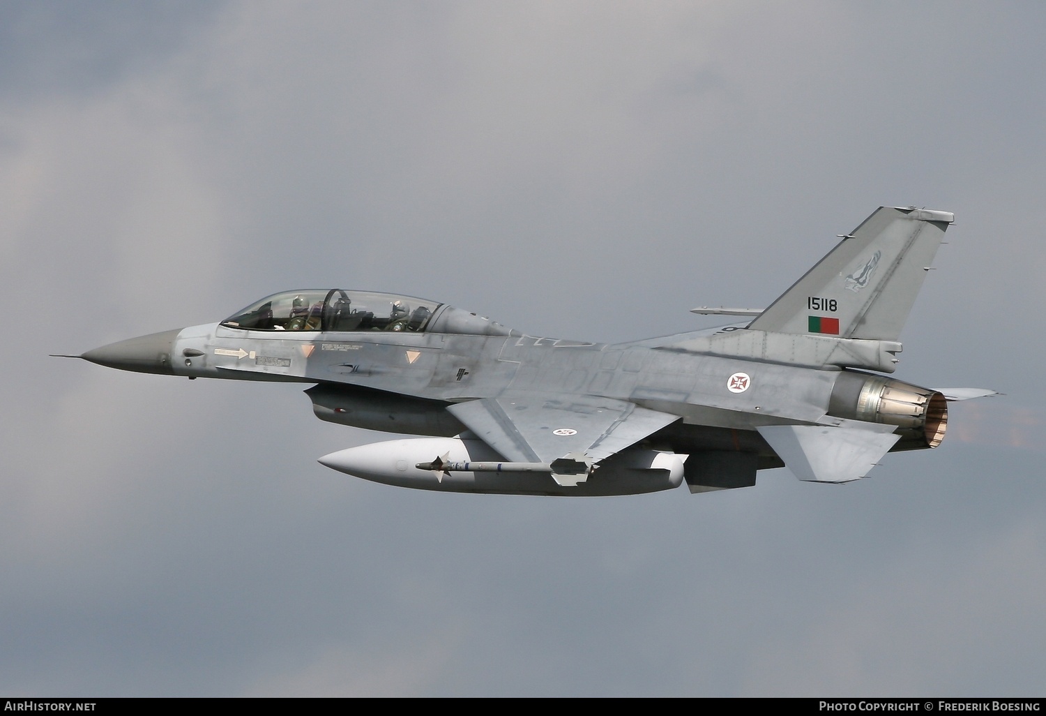 Aircraft Photo of 15118 | Lockheed F-16B Fighting Falcon | Portugal - Air Force | AirHistory.net #717330