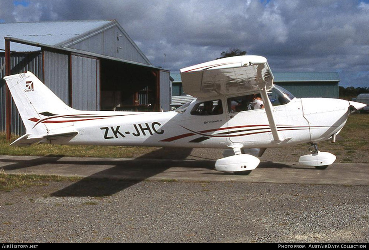 Aircraft Photo of ZK-JHC | Cessna 172N Skyhawk | AirHistory.net #717495