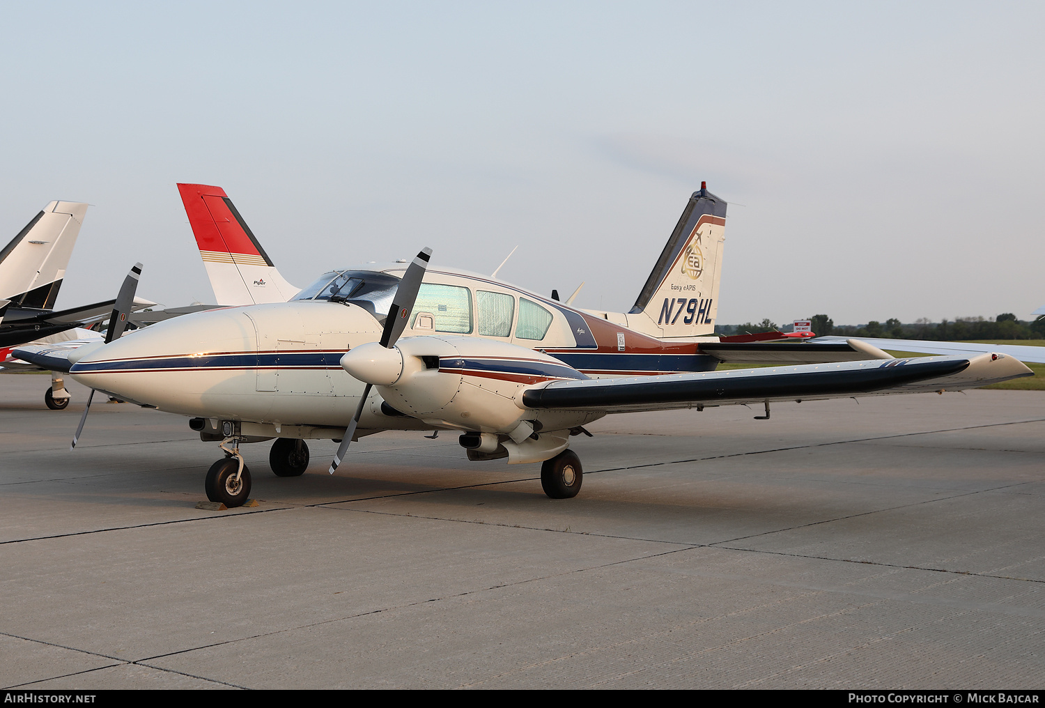 Aircraft Photo of N79HL | Piper PA-23-250 Aztec | AirHistory.net #717561