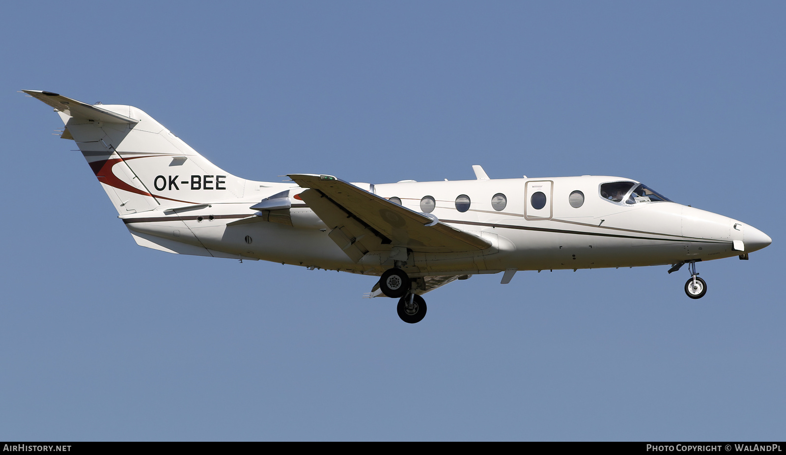 Aircraft Photo of OK-BEE | Hawker Beechcraft 400A | AirHistory.net #717567