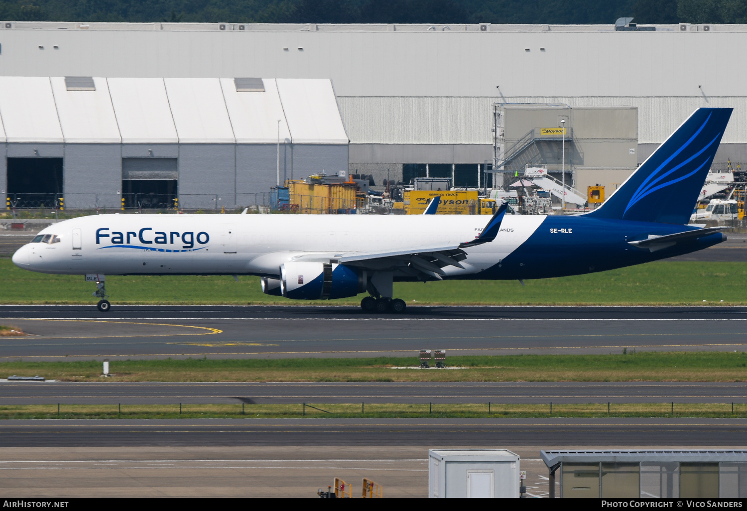 Aircraft Photo of SE-RLE | Boeing 757-223(PCF) | FarCargo | AirHistory.net #717682