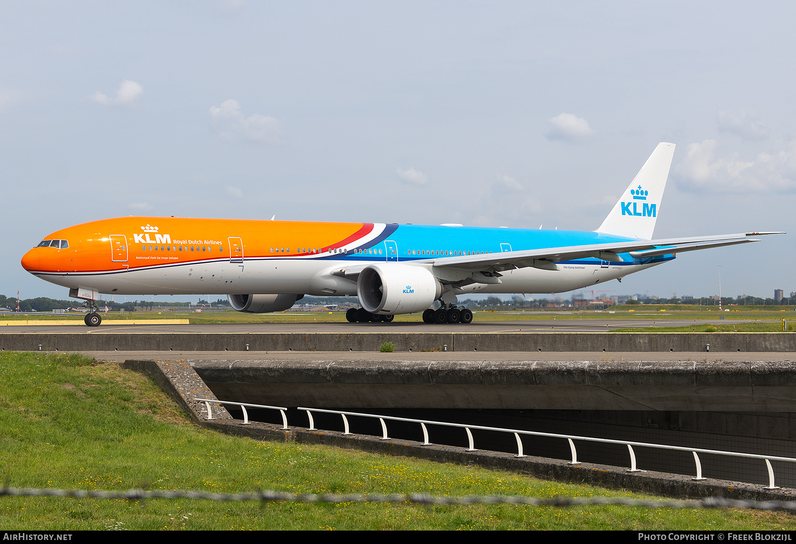 Aircraft Photo of PH-BVA | Boeing 777-306/ER | KLM - Royal Dutch Airlines | AirHistory.net #717762