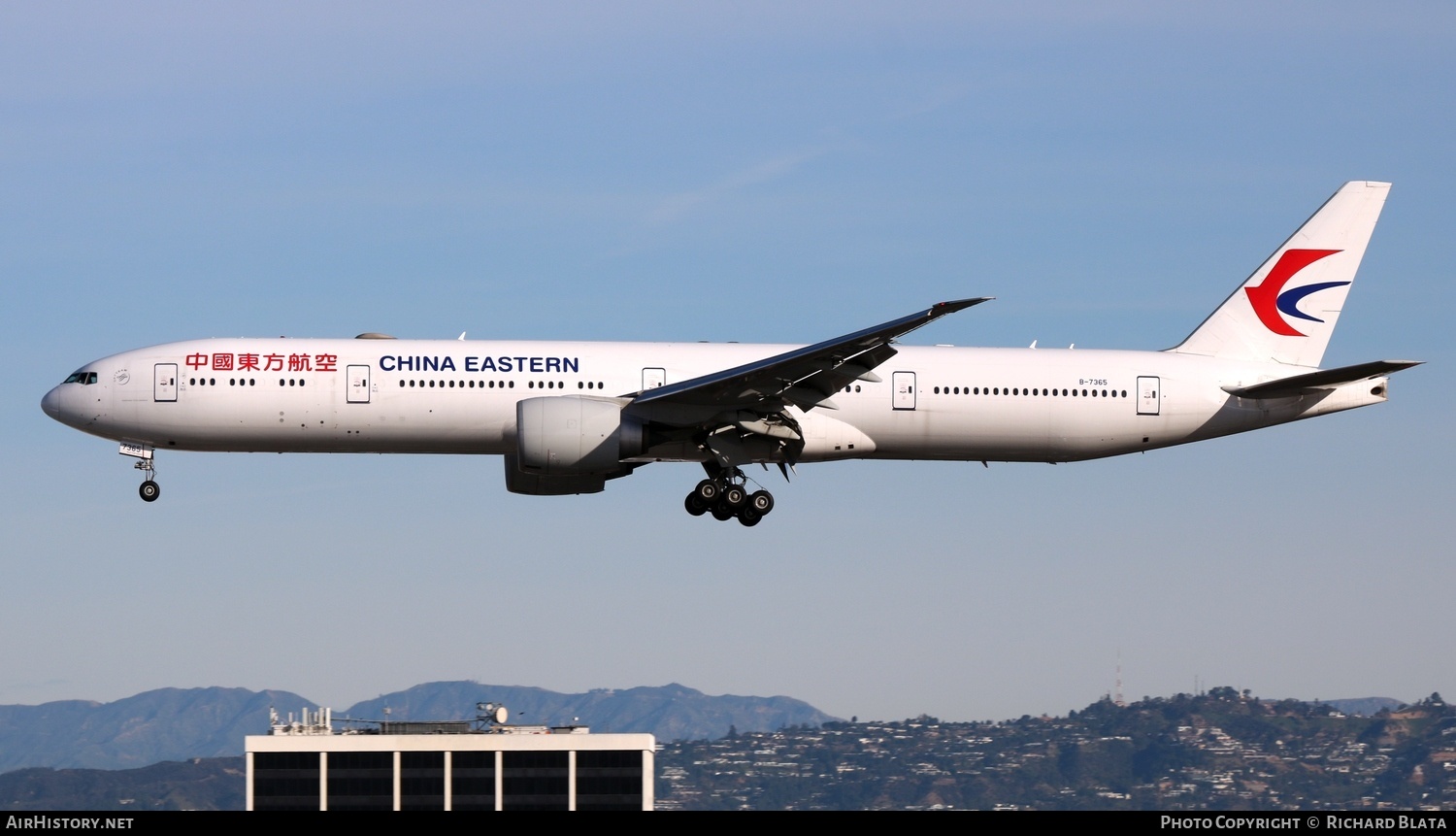 Aircraft Photo of B-7365 | Boeing 777-39P/ER | China Eastern Airlines | AirHistory.net #717907