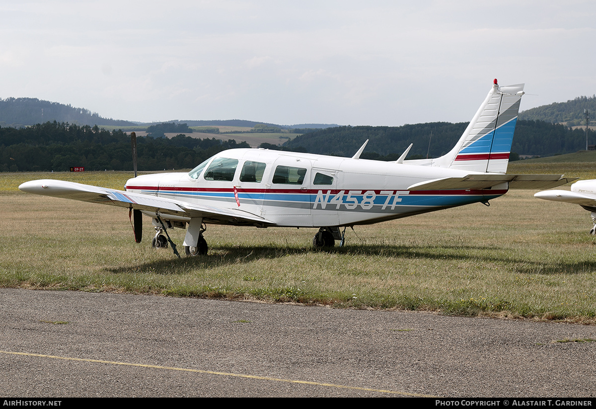 Aircraft Photo of N4587F | Piper PA-32R-300 Cherokee Lance | AirHistory.net #717910
