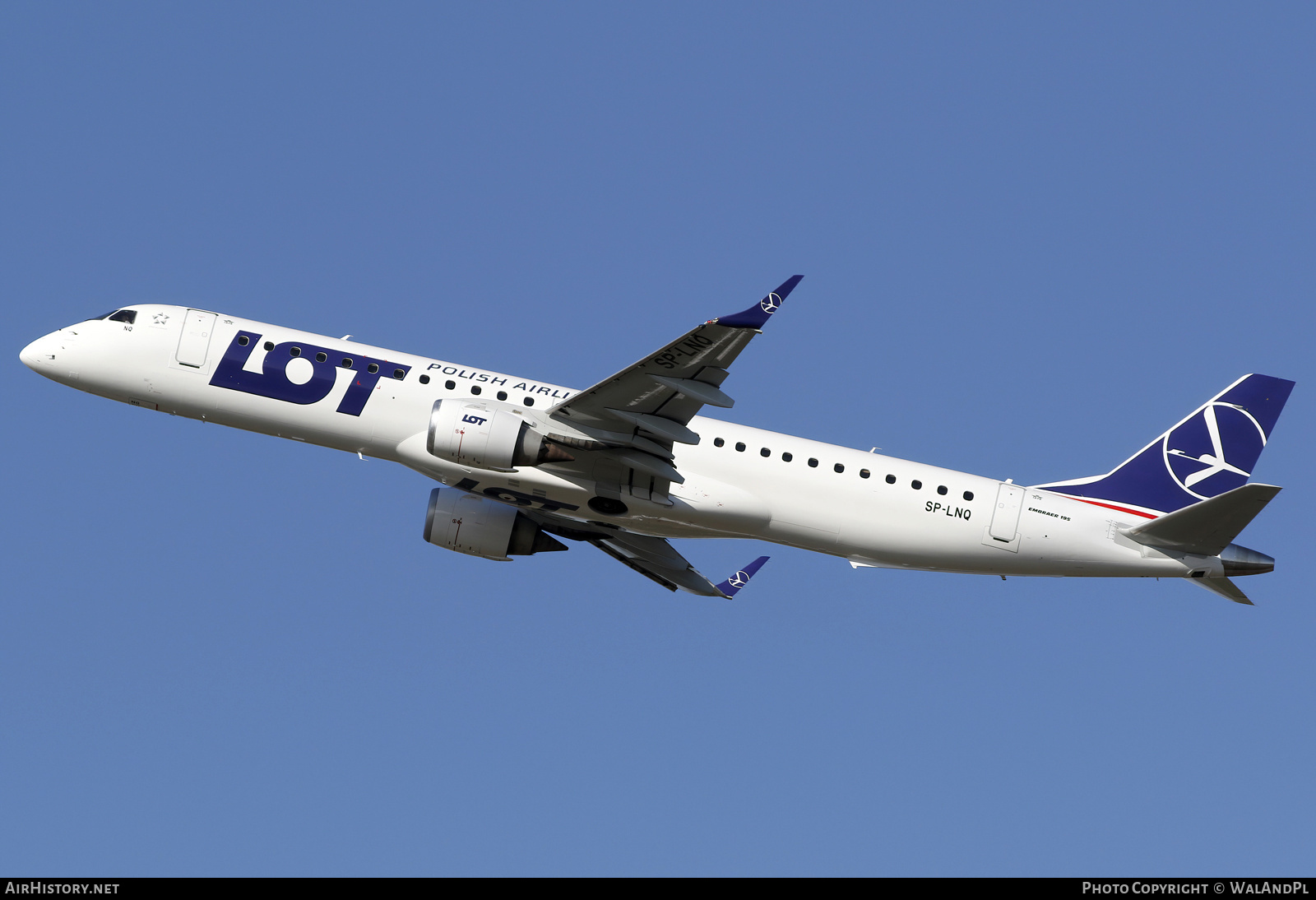 Aircraft Photo of SP-LNQ | Embraer 195AR (ERJ-190-200IGW) | LOT Polish Airlines - Polskie Linie Lotnicze | AirHistory.net #717924